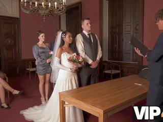 VIP4K. enchanting newlyweds cant resist and get intimate right immediately after wedding