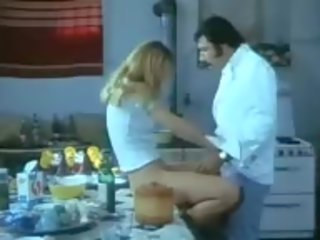 Les queutardes 1977: volný xczech špinavý video film b1