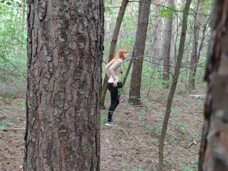 Vakker kvinne fanget i den skogen, gratis xxx video 4c | xhamster
