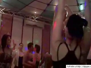 Κορίτσια ομάδα xxx ταινία βίντεο πάρτι ομάδα νυχτερινό κέντρο χορός πλήγμα δουλειά σκληρό πορνό τρελός ομοφυλόφιλος
