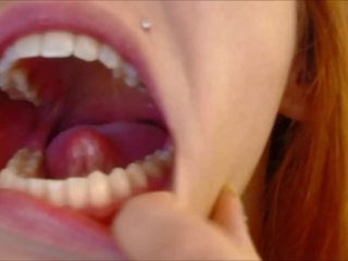Smiles dişler ve fin boğaz, ücretsiz ücretsiz yeni kaza erişkin film 77