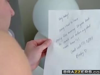 Brazzers - Mommy got Boobs - Jessica Jaymes and Van.