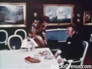 Vintáž dospelé video 1970s - chlpaté pička mladý dáma má špinavé film klip - šťastný fuckday