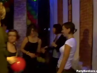 Ryhmä likainen video- villi pasteija at yö klubi
