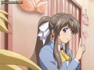 Anime perempuan pembersihan gemuk ahli